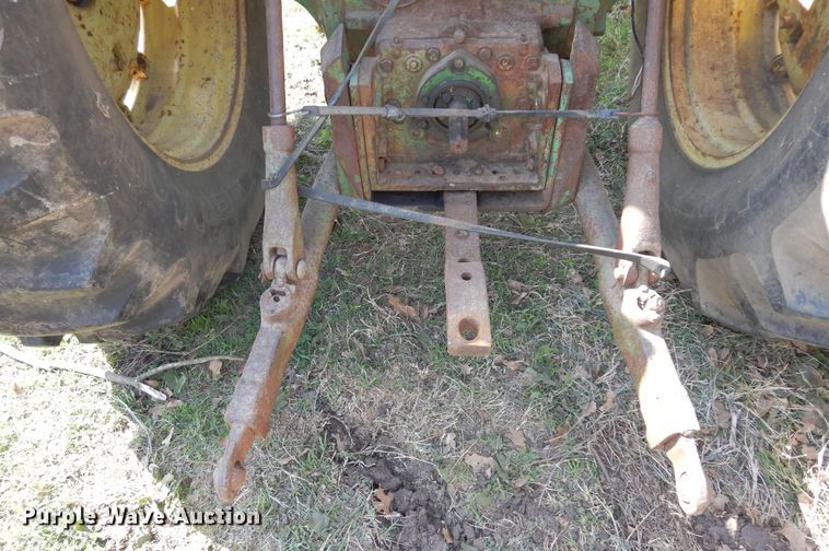 image for item DK0352 John Deere 4010  tractor