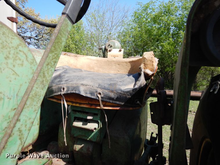 image for item DK0352 John Deere 4010  tractor