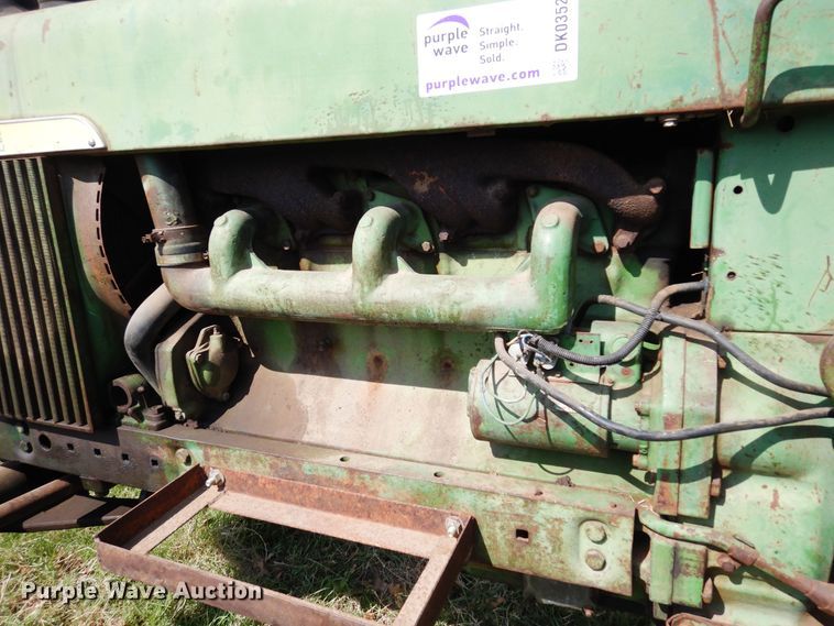 image for item DK0352 John Deere 4010  tractor