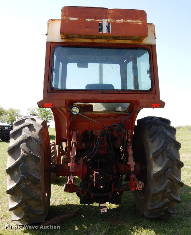 image for item DK0353 International F1586  tractor