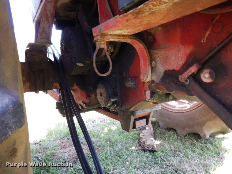 image for item DK0353 International F1586  tractor