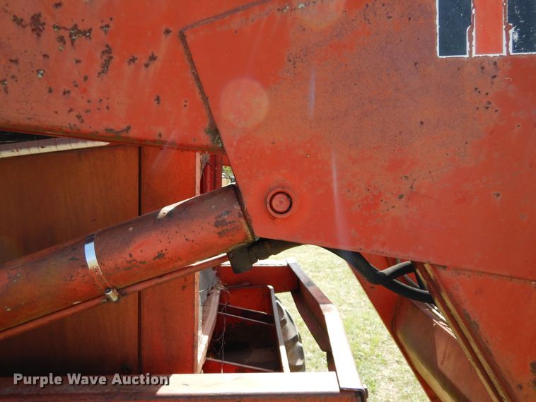 image for item DK0353 International F1586  tractor