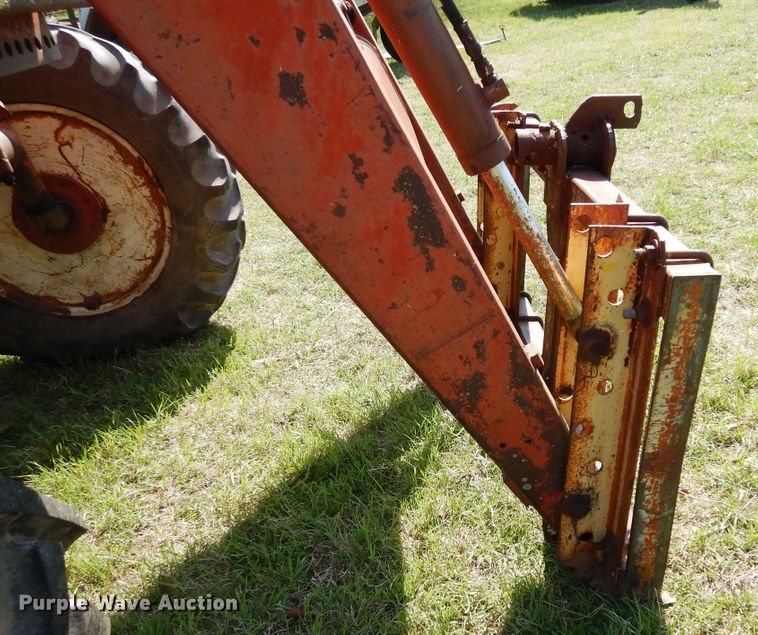 image for item DK0353 International F1586  tractor