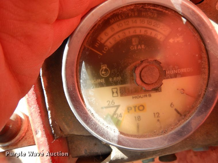 image for item DK0353 International F1586  tractor