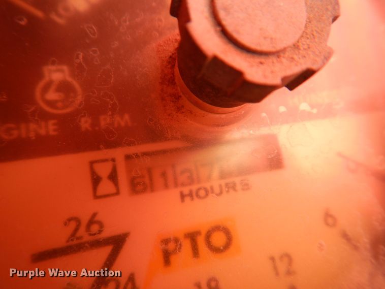 image for item DK0353 International F1586  tractor