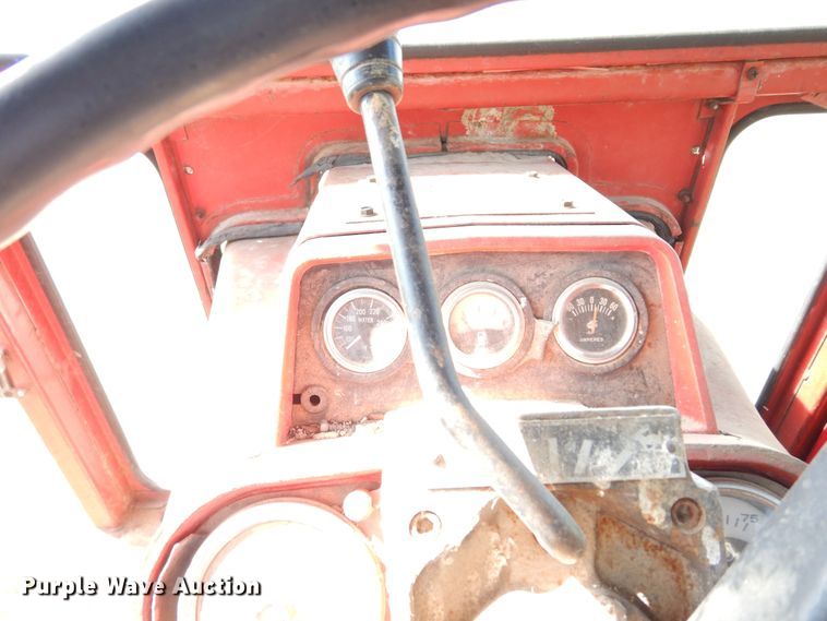 image for item DK0353 International F1586  tractor