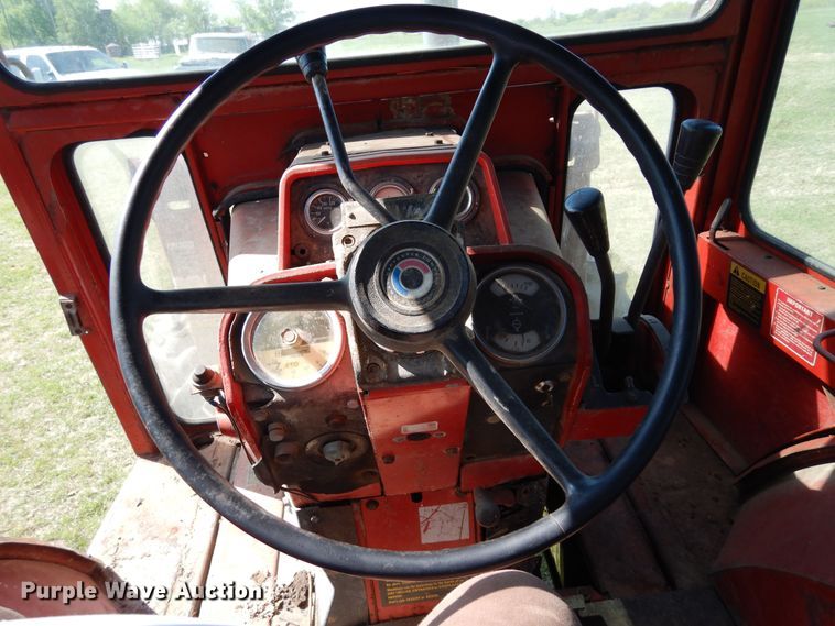 image for item DK0353 International F1586  tractor