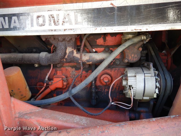 image for item DK0353 International F1586  tractor