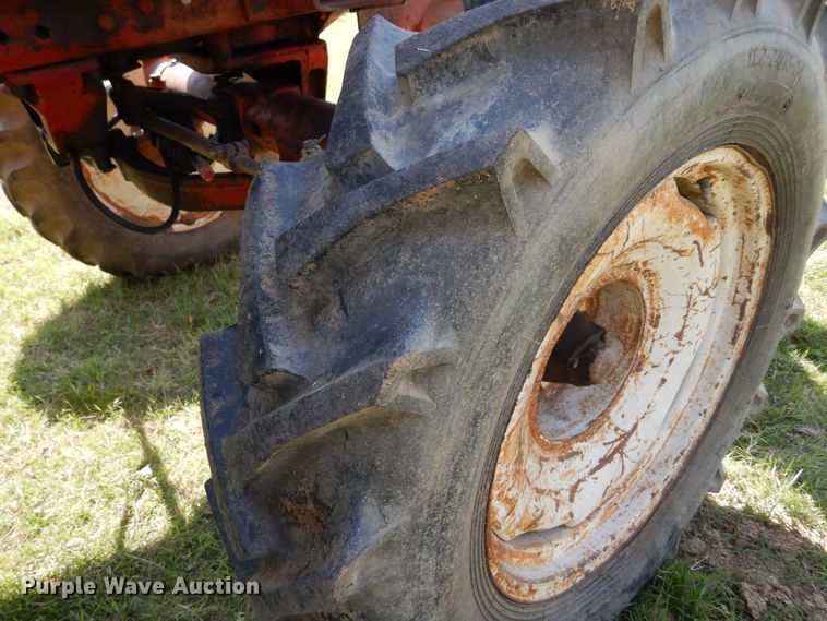 image for item DK0353 International F1586  tractor