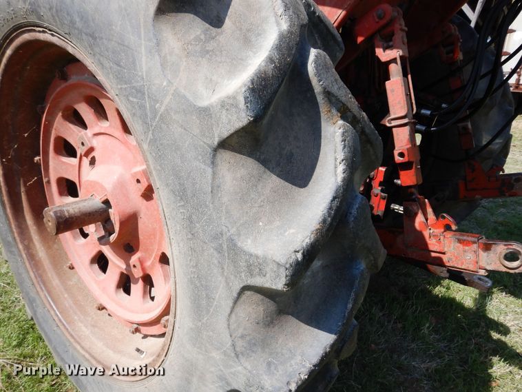 image for item DK0353 International F1586  tractor