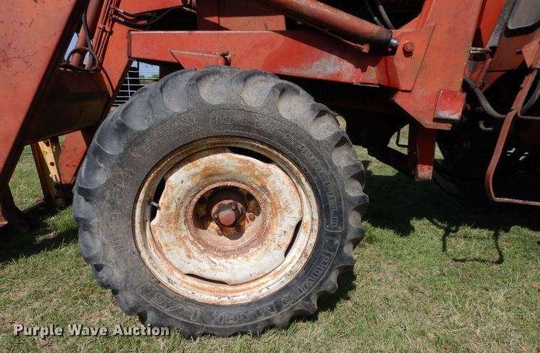 image for item DK0353 International F1586  tractor