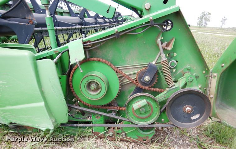 image for item DK0356 John Deere 635R  draper head