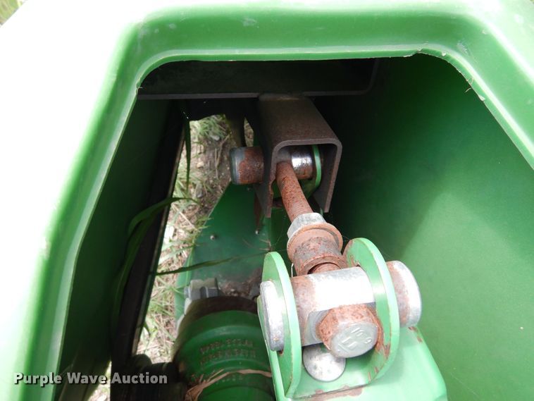 image for item DK0356 John Deere 635R  draper head