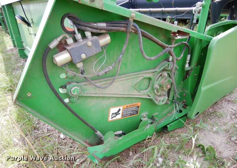 image for item DK0356 John Deere 635R  draper head