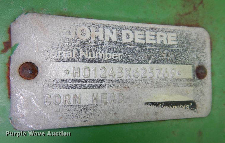 image for item DK0357 John Deere  corn head