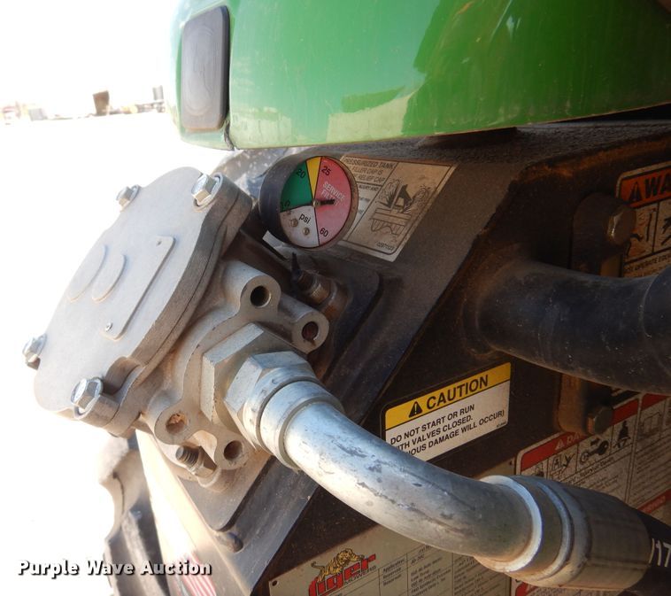 image for item DK0800 2011 John Deere 5085M  tractor