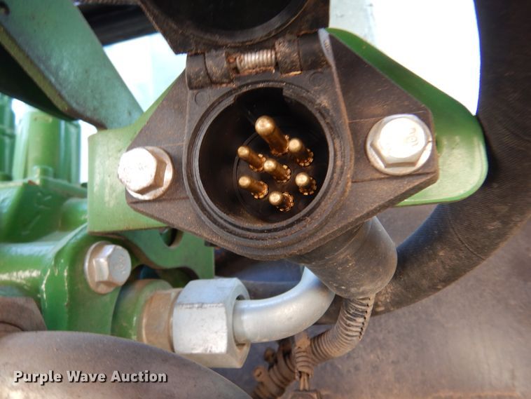 image for item DK0800 2011 John Deere 5085M  tractor