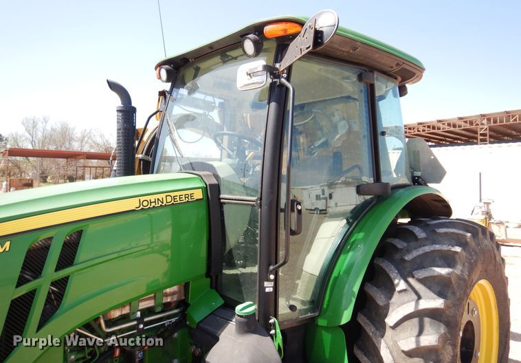 image for item DK0800 2011 John Deere 5085M  tractor