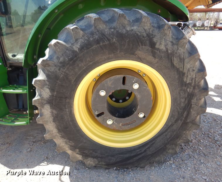 image for item DK0800 2011 John Deere 5085M  tractor