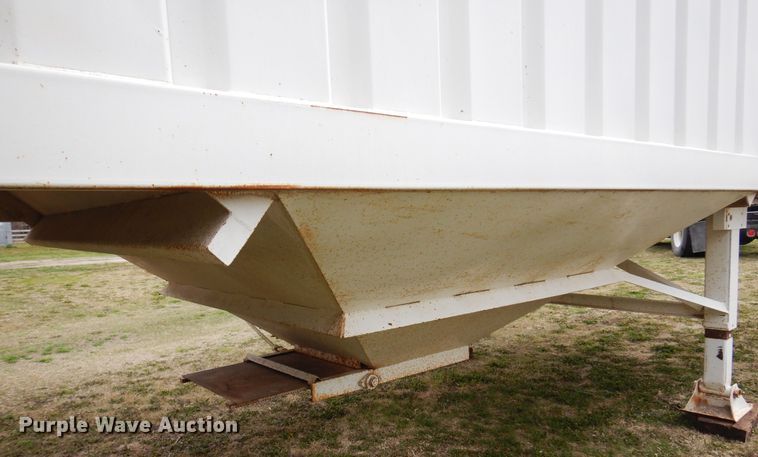 image for item DK0818 1993 Fab-tech  grain trailer