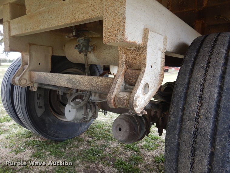 image for item DK0818 1993 Fab-tech  grain trailer