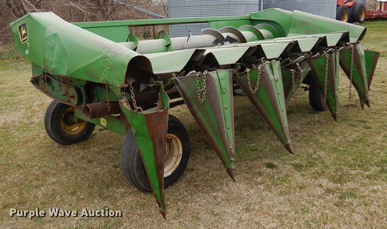 image for item DK0822 John Deere 653  all-crop head