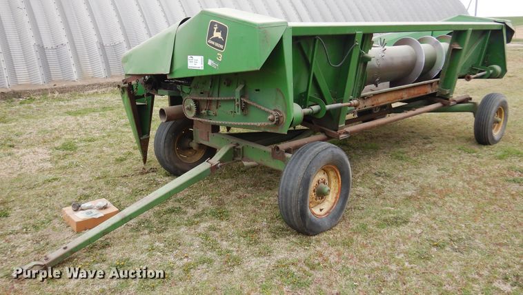 image for item DK0822 John Deere 653  all-crop head