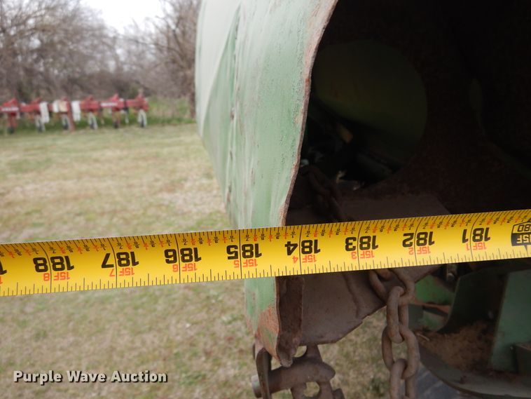 image for item DK0822 John Deere 653  all-crop head