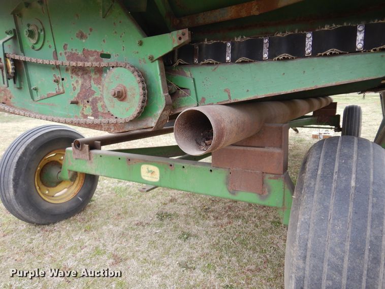 image for item DK0822 John Deere 653  all-crop head