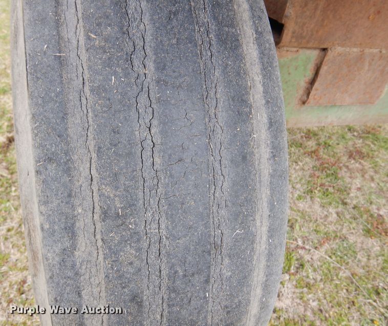 image for item DK0822 John Deere 653  all-crop head