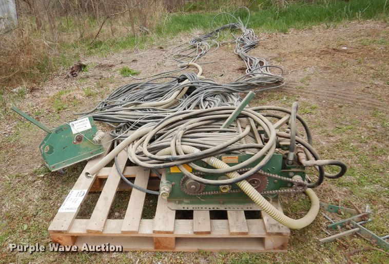 image for item DK0823 CDS 16B  squeeze pump