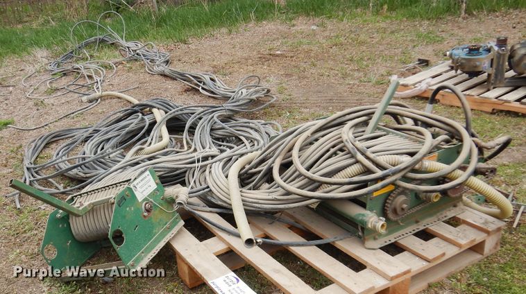 image for item DK0823 CDS 16B  squeeze pump