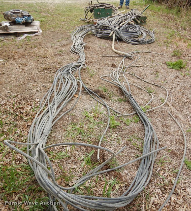 image for item DK0823 CDS 16B  squeeze pump