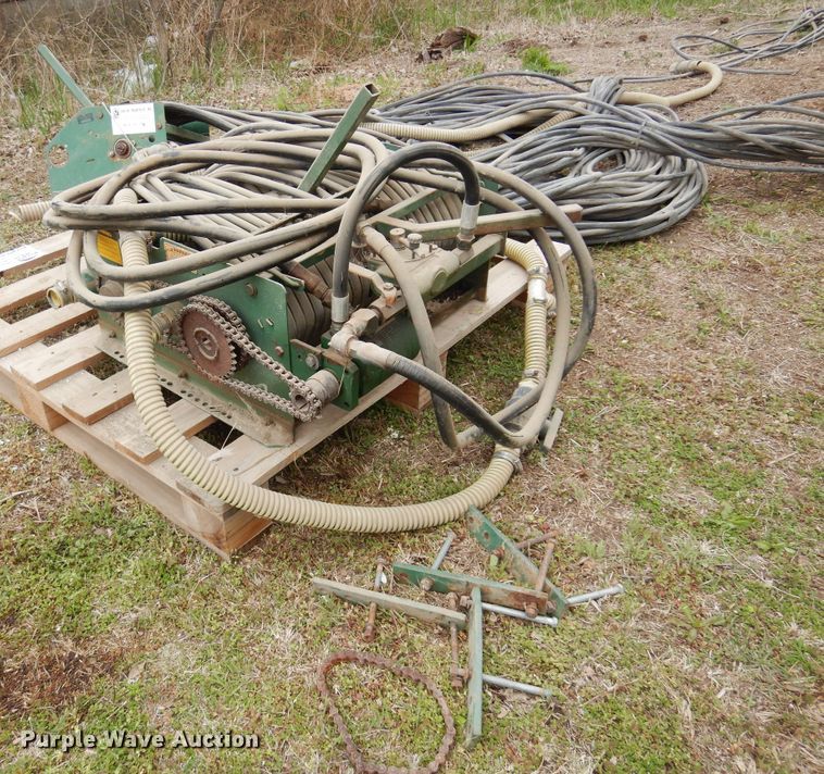 image for item DK0823 CDS 16B  squeeze pump