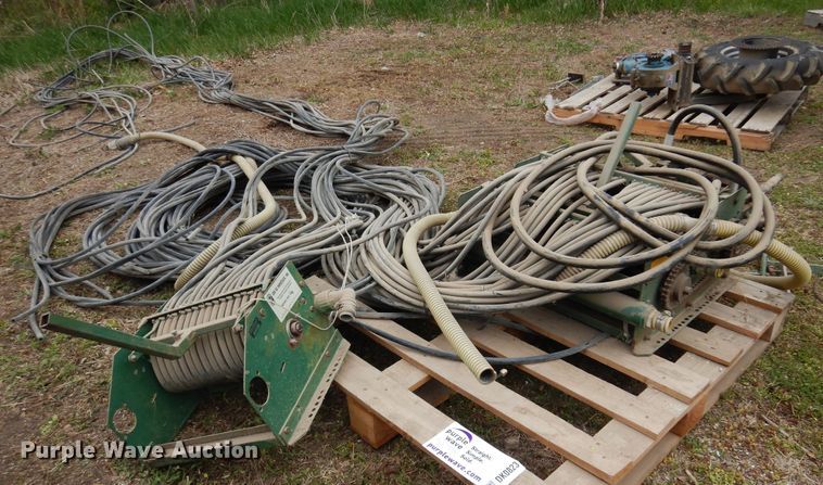 image for item DK0823 CDS 16B  squeeze pump