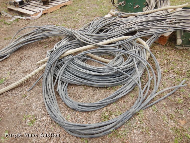 image for item DK0823 CDS 16B  squeeze pump