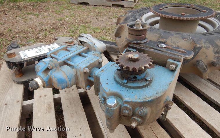 image for item DK0824 John Blue LM4455  ground drive meter pump