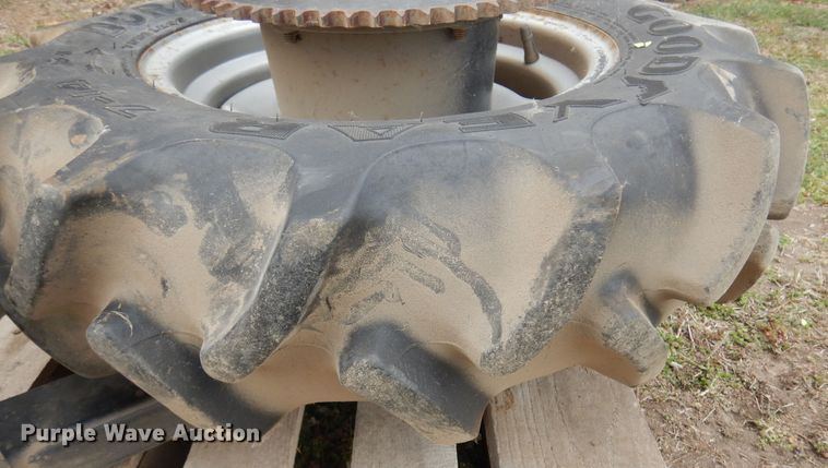 image for item DK0824 John Blue LM4455  ground drive meter pump