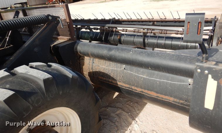 image for item DK0836 2002 MacDon 9352  windrower