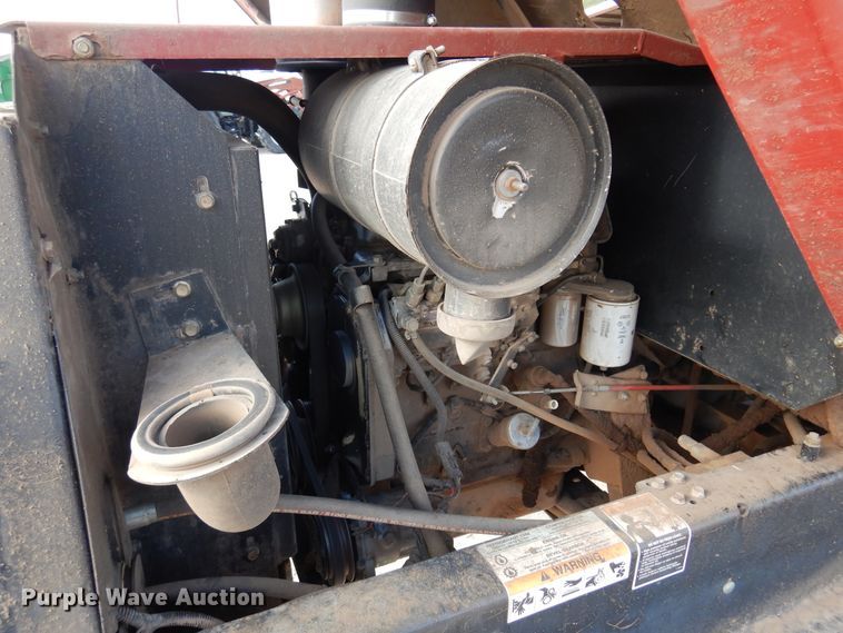 image for item DK0836 2002 MacDon 9352  windrower