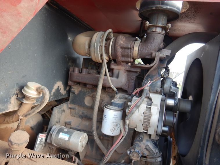 image for item DK0836 2002 MacDon 9352  windrower