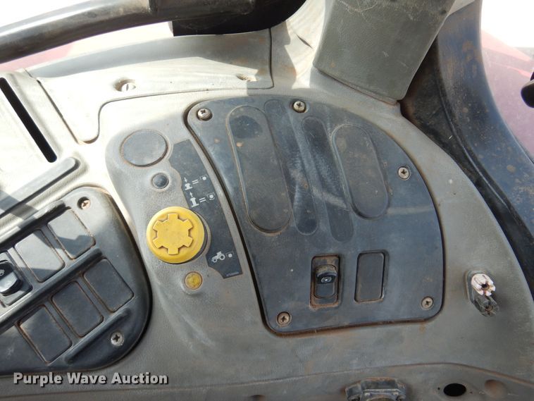 image for item DK0839 2009 Case IH Maxxum 125  MFWD tractor