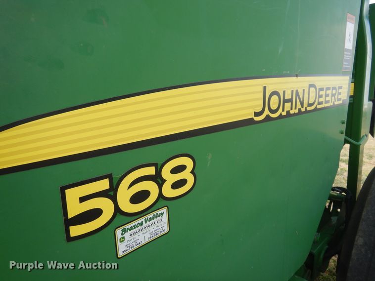 image for item DK0840 2007 John Deere 568  round baler