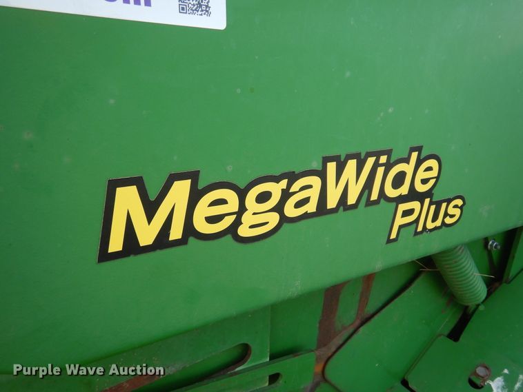 image for item DK0840 2007 John Deere 568  round baler