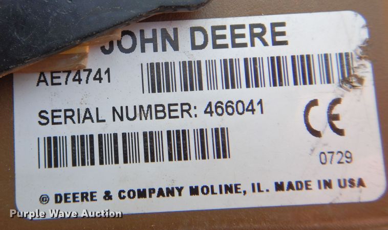 image for item DK0840 2007 John Deere 568  round baler