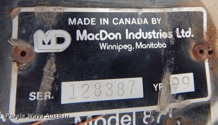 image for item DK0846 1999 MacDon  header adapter