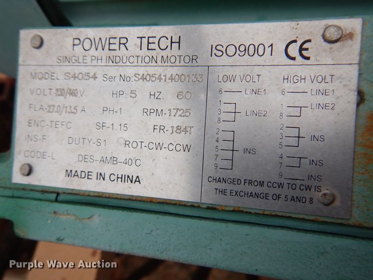 image for item DK0856 C&S  livestock squeeze chute