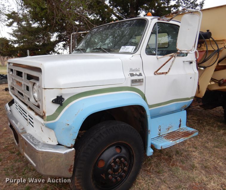 image for item DK0857 1979 GMC 6000  feed mixer truck