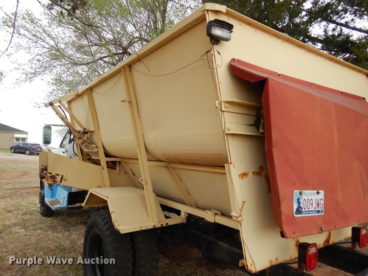 image for item DK0857 1979 GMC 6000  feed mixer truck