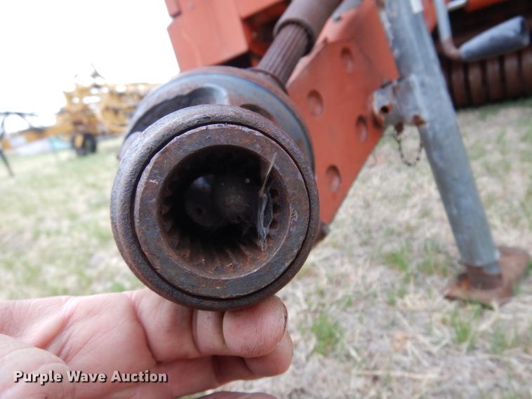 image for item DK0859 Hesston 856A  round baler